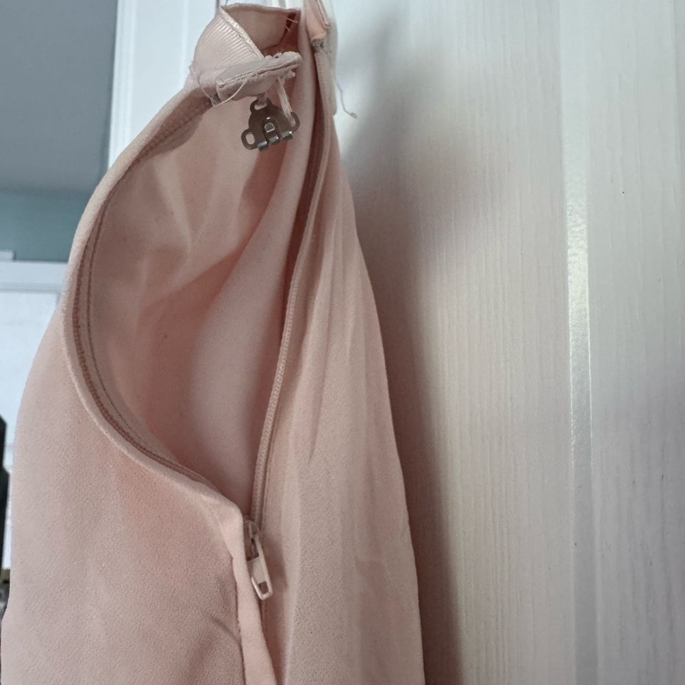 H&M Soft Pink Skirt - Picture 2 of 3